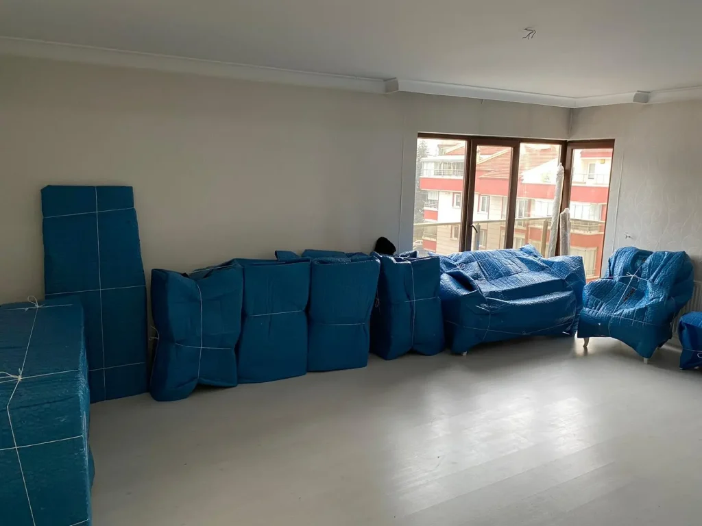 Bahçelievler nakliyat profesyonel paketlenmiş eşyalar.